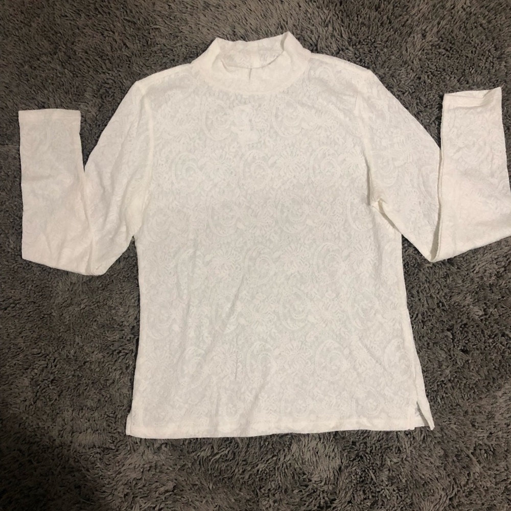 Maurices long sleeve lace shirt